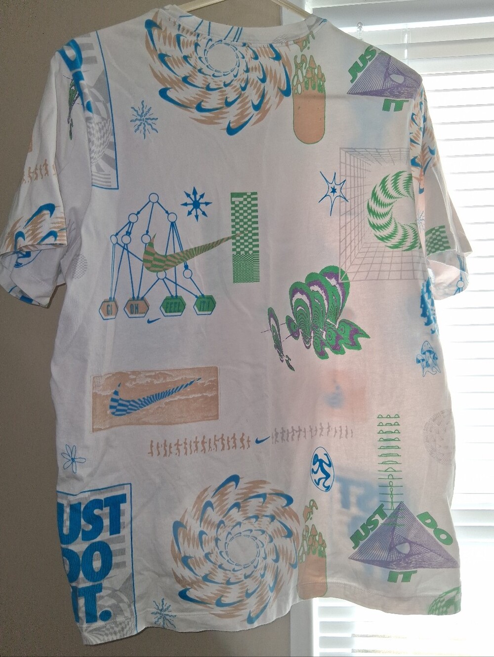 Men's Nike Sportswear (NSW)  Festival Allover Print T-Shirt (Size L)